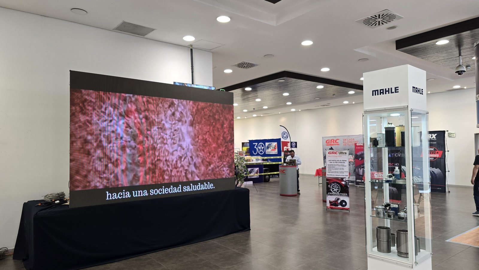 Renta de pantalla en Hilton Cancun